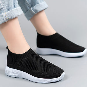 Women's Walking Shoes | Simple Slip on | Mesh | MoSocks